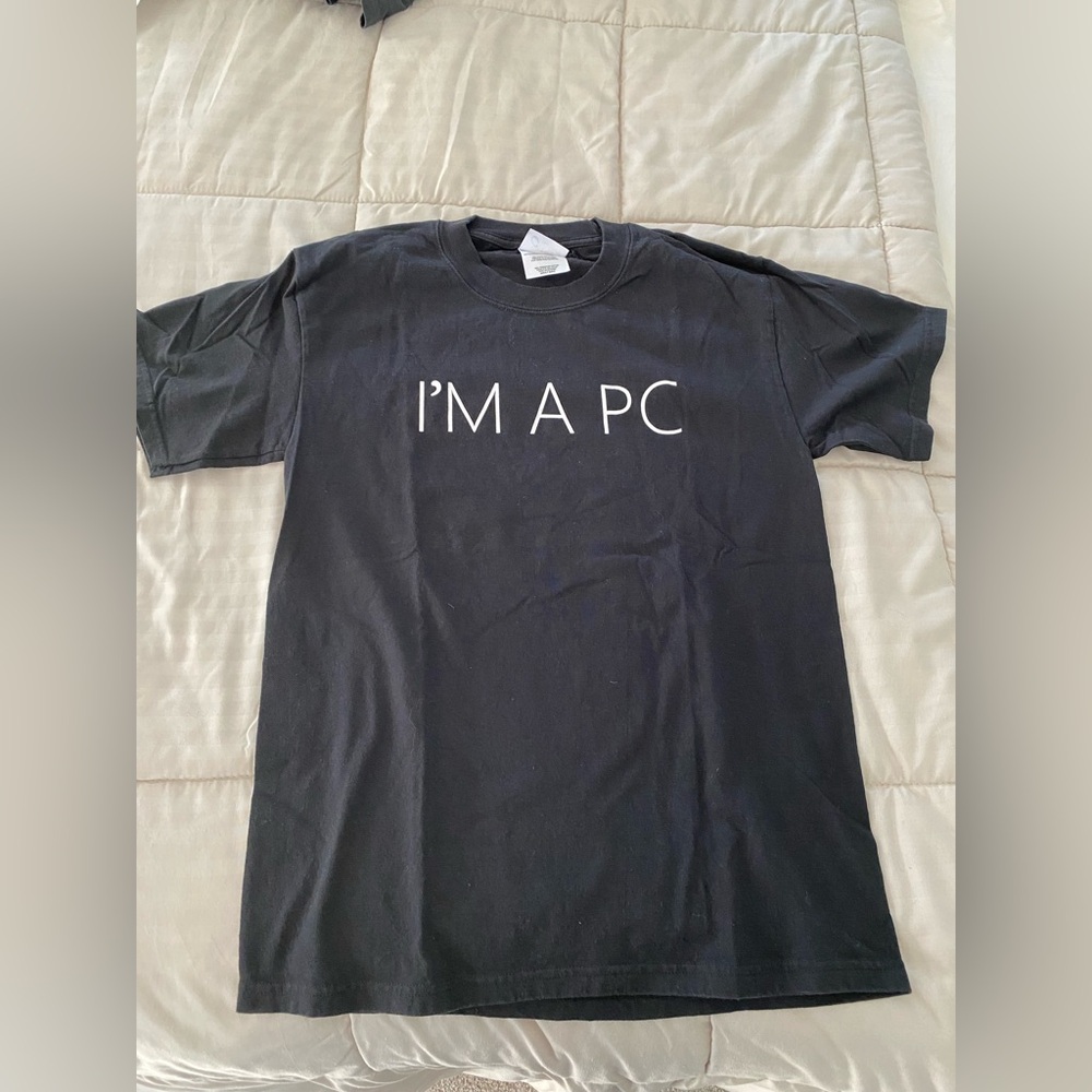 I’m a PC Microsoft tee